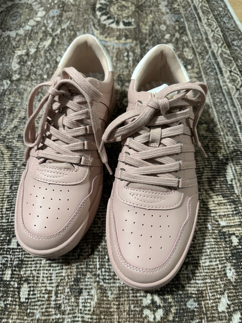K-Swiss Soft Pink Women's Lace-Up Sneakers